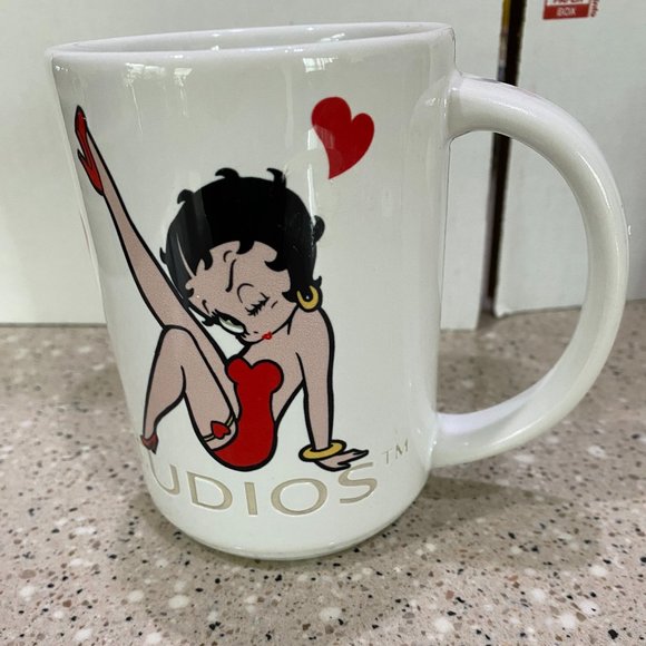 MUG/CUP Universal Studios Betty Boop Mug. - Picture 3 of 4